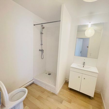 Location Appartement 2 pièces 39m² TOURS 37000 - Photo 3