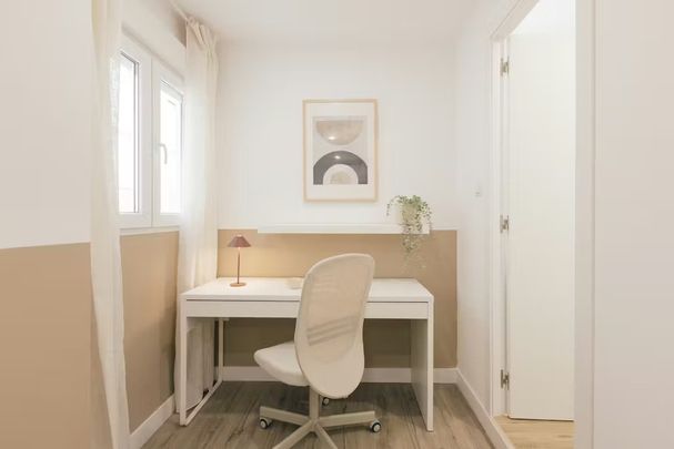 Avinguda de lOest, Valencia, Valencian Community 46001 - Photo 1