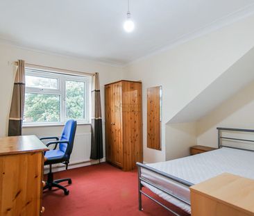 11 Teignmouth Road - Photo 4