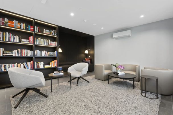 Luxurious Apartment in Armadale - Photo 1