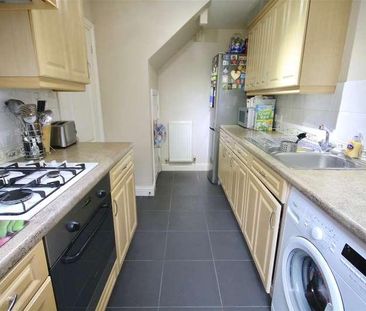 Azalea Close, Havant, PO9 - Photo 5