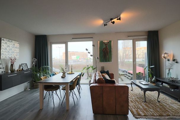 Verhuurd: Mary van der Sluisstraat 428, 1095 ME Amsterdam - Photo 1