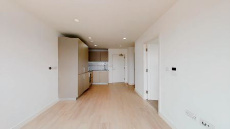 1 Bed 1 Bath - Photo 2