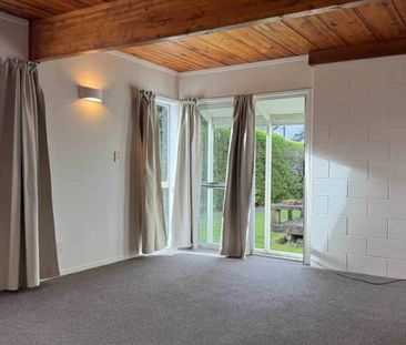 Tidy 2-Bedroom home in Waterview! - Photo 4