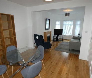 62 Ravenscroft Avenue, Belfast, BT5 5BB - Photo 3