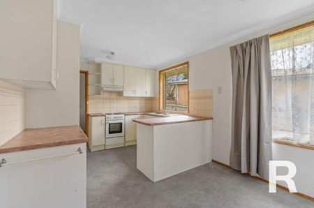 24 Castlemain Road, Ravenswood TAS 7250 - House For Rent - $450 | Domain - Photo 5