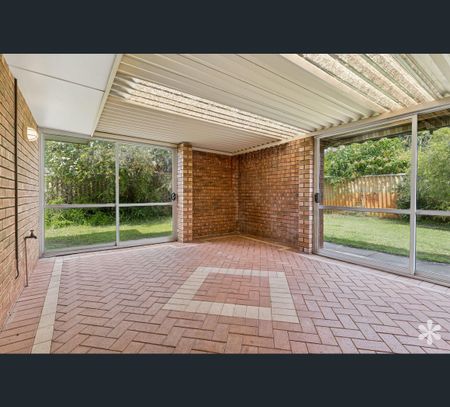 6 Lachlan Road, Willetton, WA 6155 - Photo 2