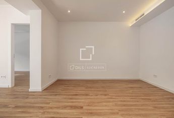 Mieszkanie na wynajem - 196 m² - 4 pokoje Barcelona Katalonia