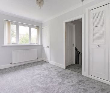 Welbury Gardens, Halfway, Sheffield - Photo 4