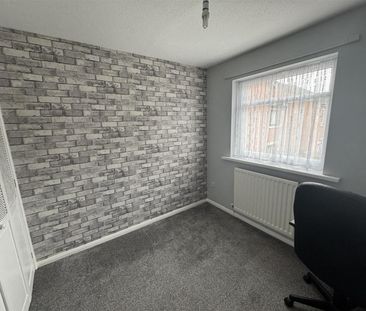 Hartley Close, Hartlepool - Photo 6