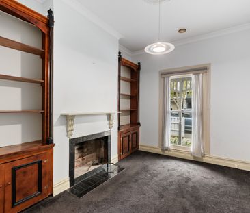 Charming Home in the Heart of Windsor - Photo 2