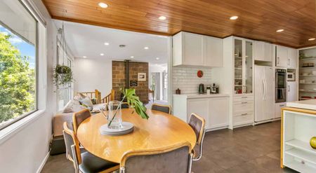 Welcome to Your Tranquil Retreat! - Photo 4