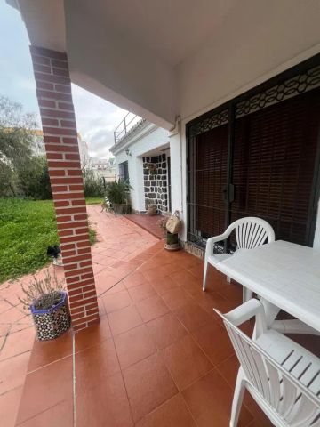 Alquiler de casa o chalet independiente en Calle Gregorio Marañon, 10 - Photo 4