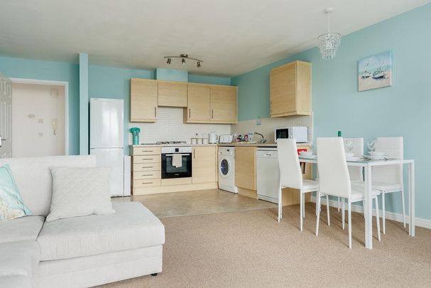 2 bedroom apartment to rent - Photo 1