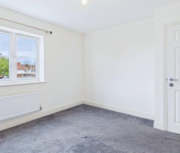 4 bedroom detached house to rent - Photo 5