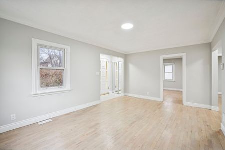 For Lease - 211 Maplehurst Avenue, Toronto, Ontario - Photo 4