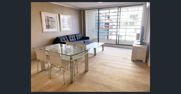 Furnished Apartment in Broadway - 1 Bedroom Plus Study - Photo 1