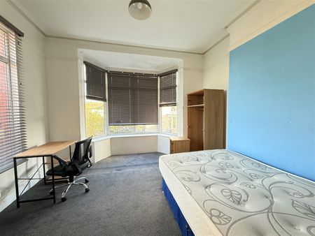 58 College Road - Photo 3