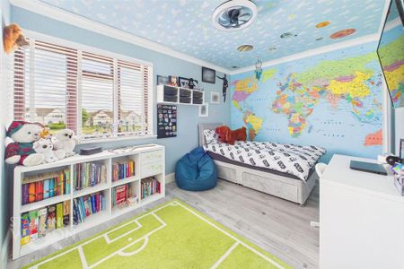 4 bedroom semi-detached house to rent - Photo 5