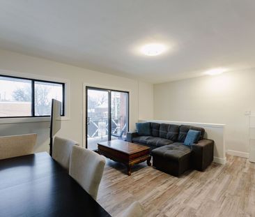 For Lease - 713 The Queensway N/A Unit# #Rear, Toronto, Ontario - Photo 4