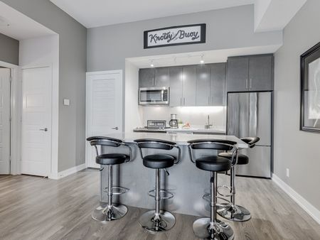 For Lease - 303 Broward Way Unit# 93, Innisfil, Ontario - Photo 3