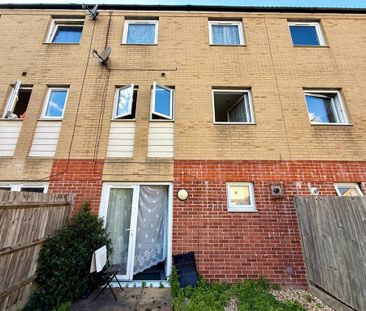 1 bedroom in a house share to rent - Photo 6