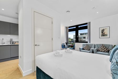 Studio to rent - Photo 2