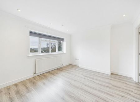 4 bedroom maisonette to rent - Photo 4