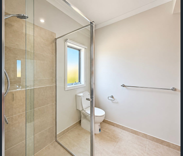 Modern Self-Contained Studio – Private Kitchenette & Ensuite I All ... - Photo 6