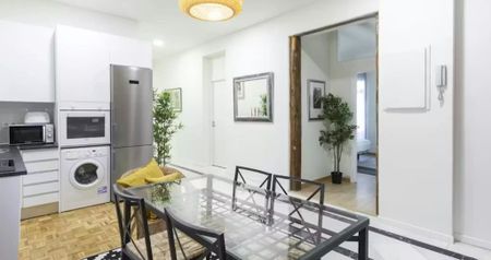 Calle de San Bernardo, Madrid, Community of Madrid 28015 - Photo 5