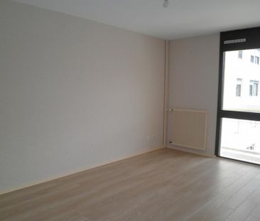 Location Appartement 3 pièces 66m² CHAMBERY 73000 - Photo 1