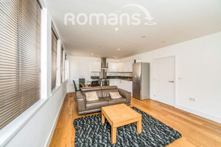 2 bedroom flat to rent - Photo 3