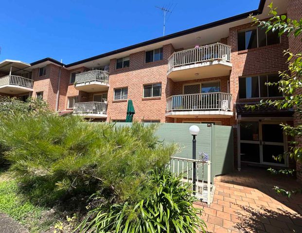 1/9 Hill Street, Rooty Hill - Photo 1