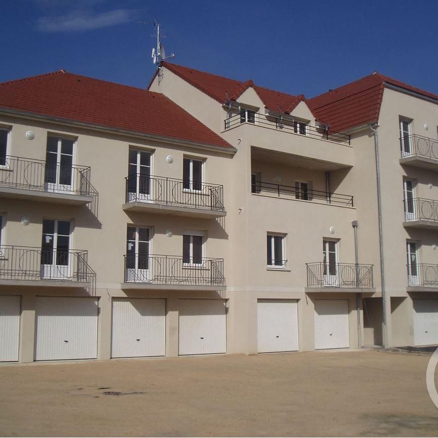 Location Appartement 2 pièces 39m² CREPY EN VALOIS 60800 - Photo 2