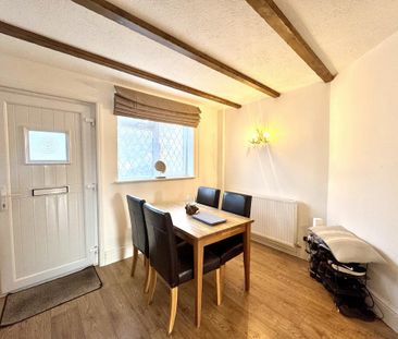 2 bedroom terraced house to rent - Photo 4
