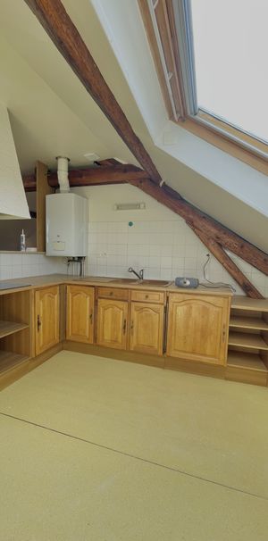 Location Appartement 2 pièces 45m² POITIERS 86000 - Photo 1