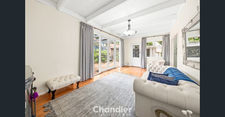 CHARACTER, CONVENIENCE AND CHARM - Photo 2