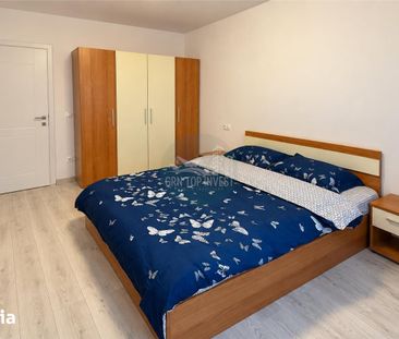 Apartament modern 2 camere curte si 3 parcari Selimbar - Fotografie 5