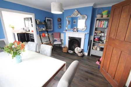 5 bedroom house to rent - Photo 3