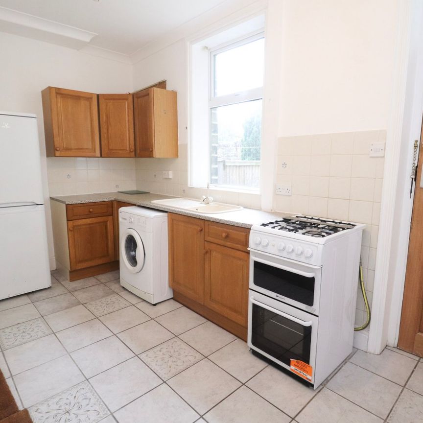 2 bedroom house to rent - Photo 1