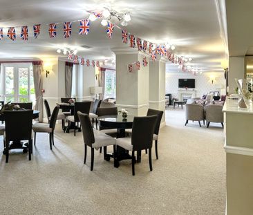 2 bed apartment to rent in King Street, Maidstone, ME14 - Photo 1