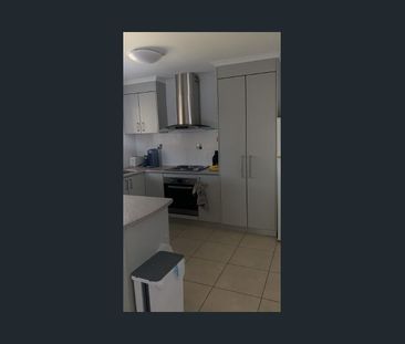 Convenient Location - Photo 4