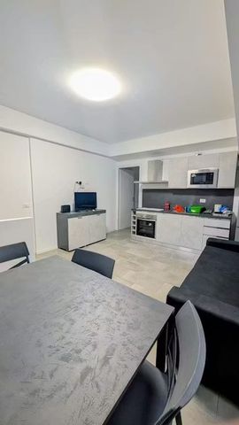 Viale Giovanni Suzzani, Milan, Lombardy 20162 - Photo 3