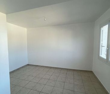 Location Appartement 1 pièce 23m² MARSEILLE 6ème - Photo 3