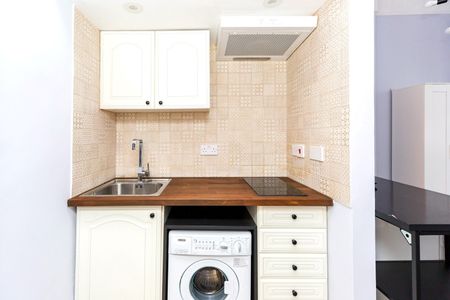 Studio Flat, Fellows Road, NW3 - Photo 5