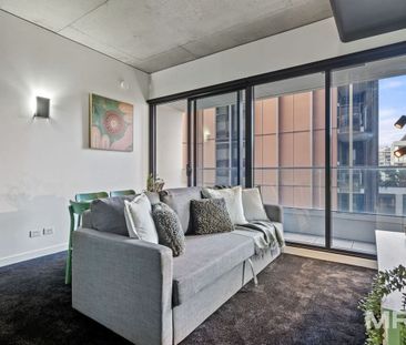 817/65 Coventry Street, Southbank - Photo 2