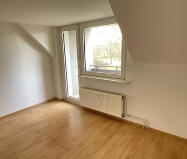 Schöne kl. 3 Zimmer Wohnung mit Laminatboden - Photo 1