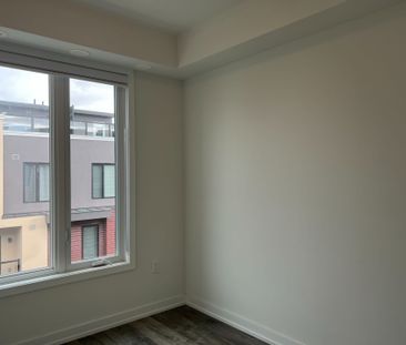 For Lease - 3550 Colonial Drive Unit# 13, Mississauga, Ontario - Photo 2