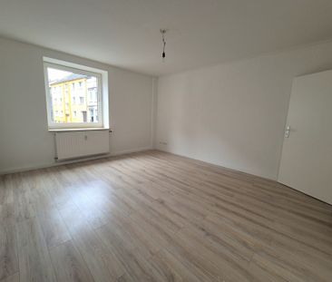 Wir renovieren… 2 Zimmer Erdgeschoss Wohnung in Mittelmeiderich - Photo 2