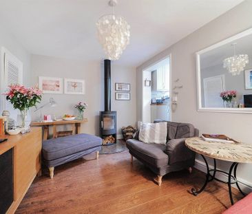 Dixon Street - Photo 3